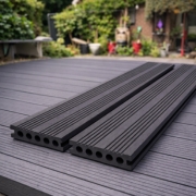 Semi massieve composiet vlonderplanken