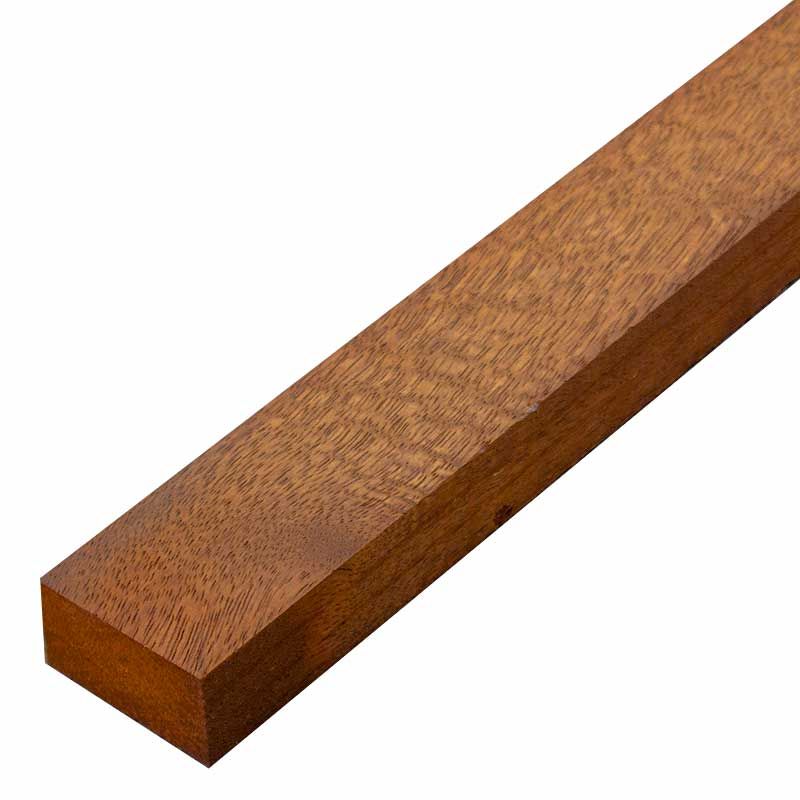 Balk hardhout Merbau geschaafd 26 x 65 mm