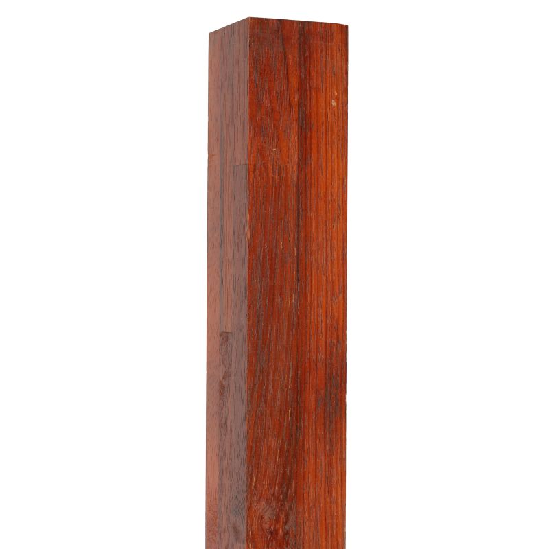 Paal hardhout merbau gelamineerd gevingerlast 6,5 x 6,5 cm