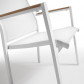 La Forma stoel Renna | wit aluminium met wit textilene en teakhouten armleuningen