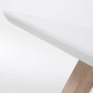 La Forma eettafel Quatre | wit afgelakt mdf met poten essenhout (140/220 x 90 cm)