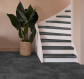 Stepwood Traprenovatie set - 1 kwart draai - 13 treden SPC toplaag Beton zwart incl. witte stootborden