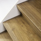 Stepwood Traprenovatie set - 1 kwart draai - 16 treden SPC toplaag Bruin eiken incl. stootborden
