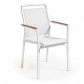 La Forma stoel Renna | wit aluminium met wit textilene en teakhouten armleuningen