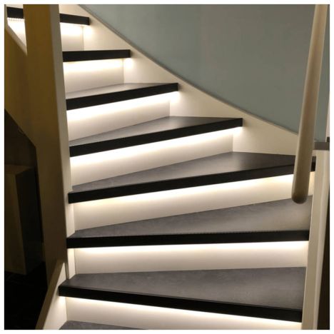 Trapverlichting LED-profiel compleet 130 cm - Set tbv 15 treden - Warm wit